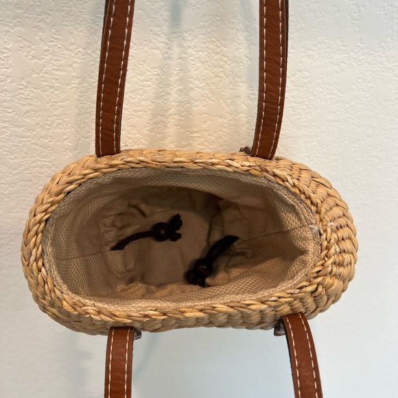 Sea and Grass Mini Tote with drawstring inner bag! - Picture 4 of 12